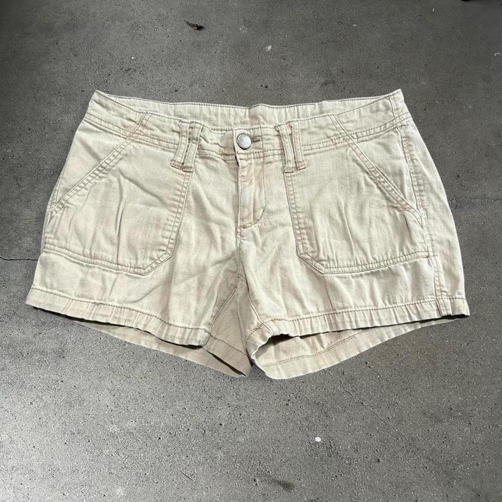 Y2K women's Faded Glory tan low rise utility micro shorts Size 6